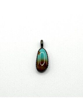 D O 925 Sterling Silver Turquoise Pendant With Brown Gradient Stone Design